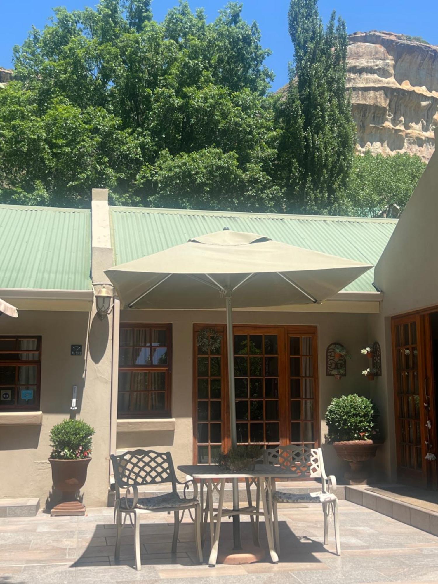 Zwartmodder Clarens Apartment Ngoại thất bức ảnh